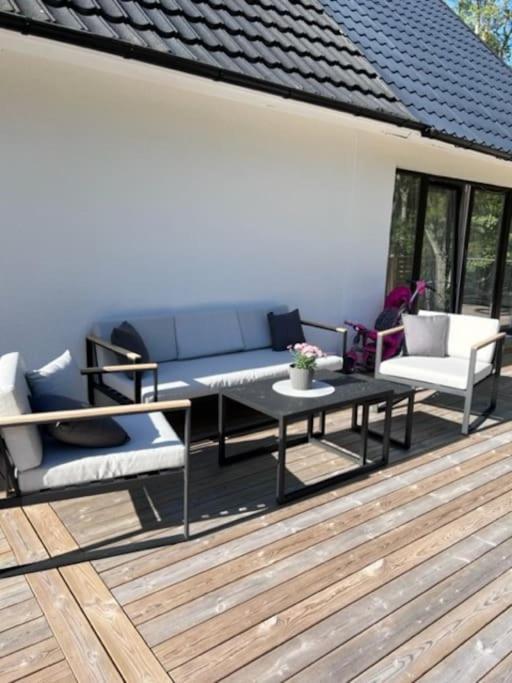 Exclusive Guesthouse Near The Ocean In Hovas ヨーテボリ エクステリア 写真
